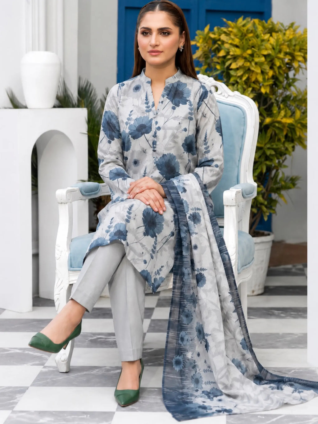 Airjet premium cotton dyed trouser with luxury lawn suit.