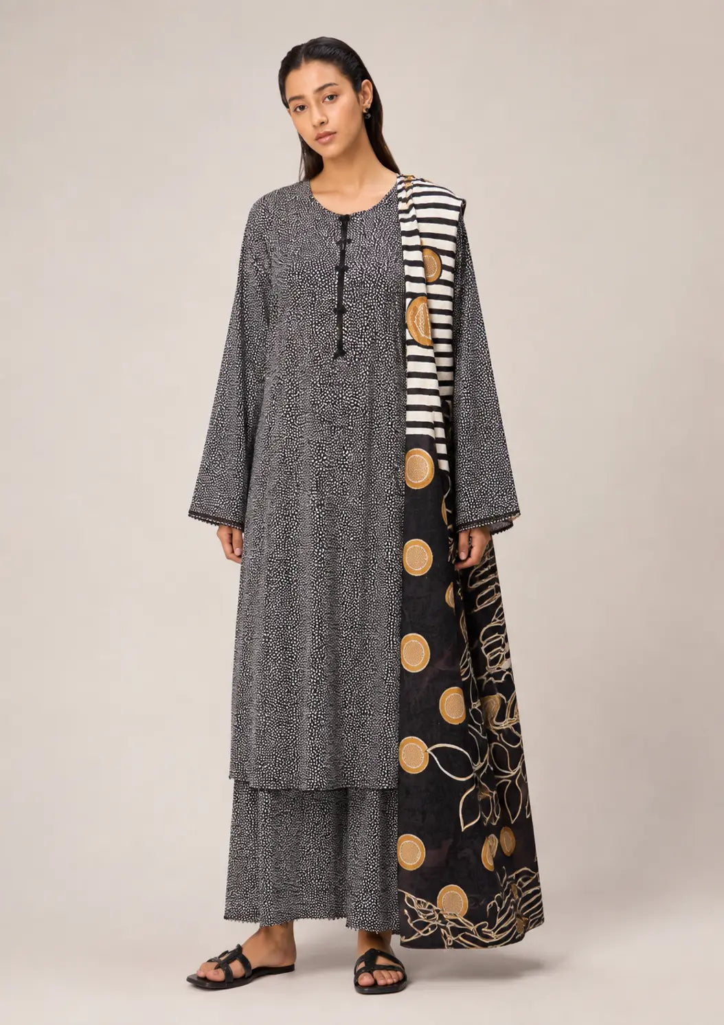 Digital Khaddar Printed 3 Piece Unstitched Winter Suit with Printed Shirt Dupatta and Trouser
